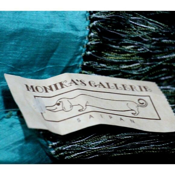 NWT 44x71" Akemi Shonti GREEN WHITE HANDPAINTED 100%SILK FRINGE WRAP SHAWL SCARF - Picture 5 of 8